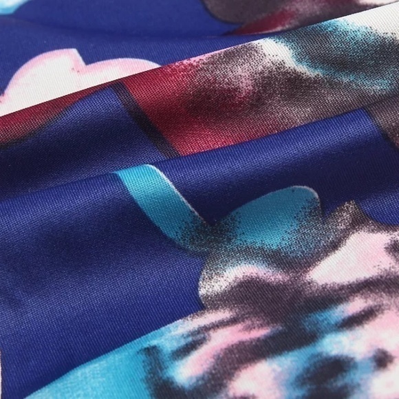 ❣️Sale was $45 down sizing❣️ Off the shoulder floral dress - Picture 6 of 7